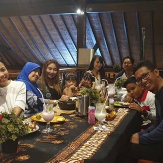 Family Restoran Cafe di Denpasar